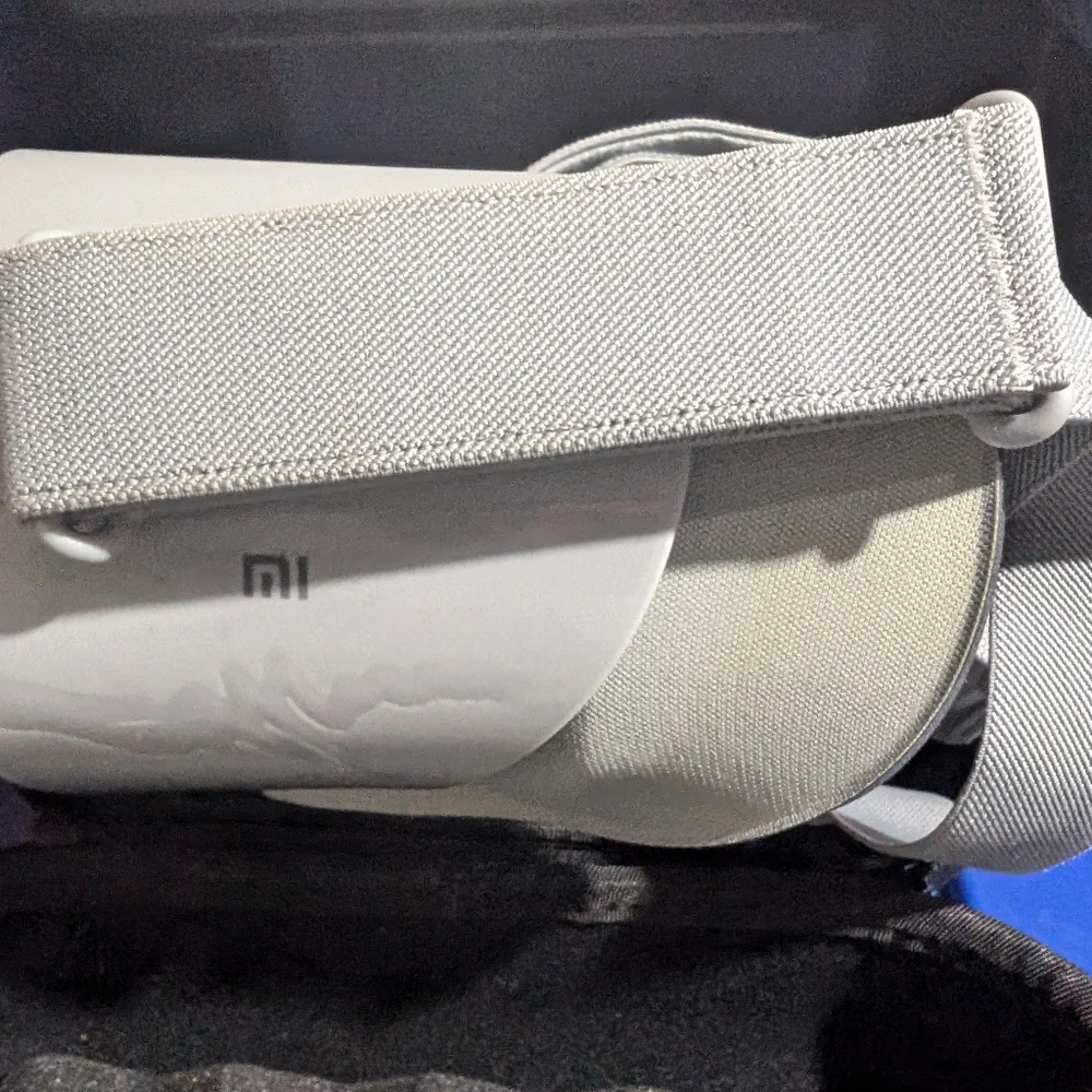 Oculus Go VR headset + case 32gb
